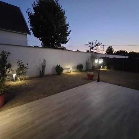 Logement Cosy Neuf Avec Jardin Mions 외부 사진